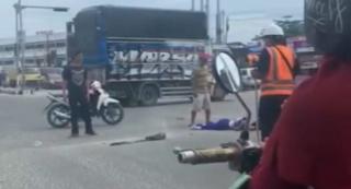 Anak SD Berpakaian Sekolah Lengkap di Garuda Sakti Panam Meninggal Digiling Truk