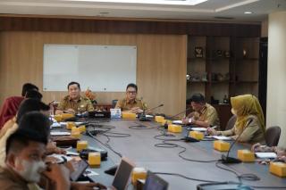Sekdaprov Riau Bentuk Tim dan Minta OPD Data Ulang Tenaga Honorer