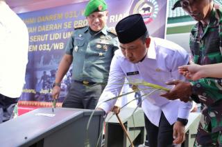 Wabup Husni Apresiasi Alat Serut Lidi Inovasi Danrem 031/WB