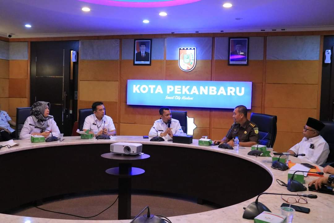 Pj Wali Kota Bentuk Tim Guna Satukan Pengurus LAM Pekanbaru