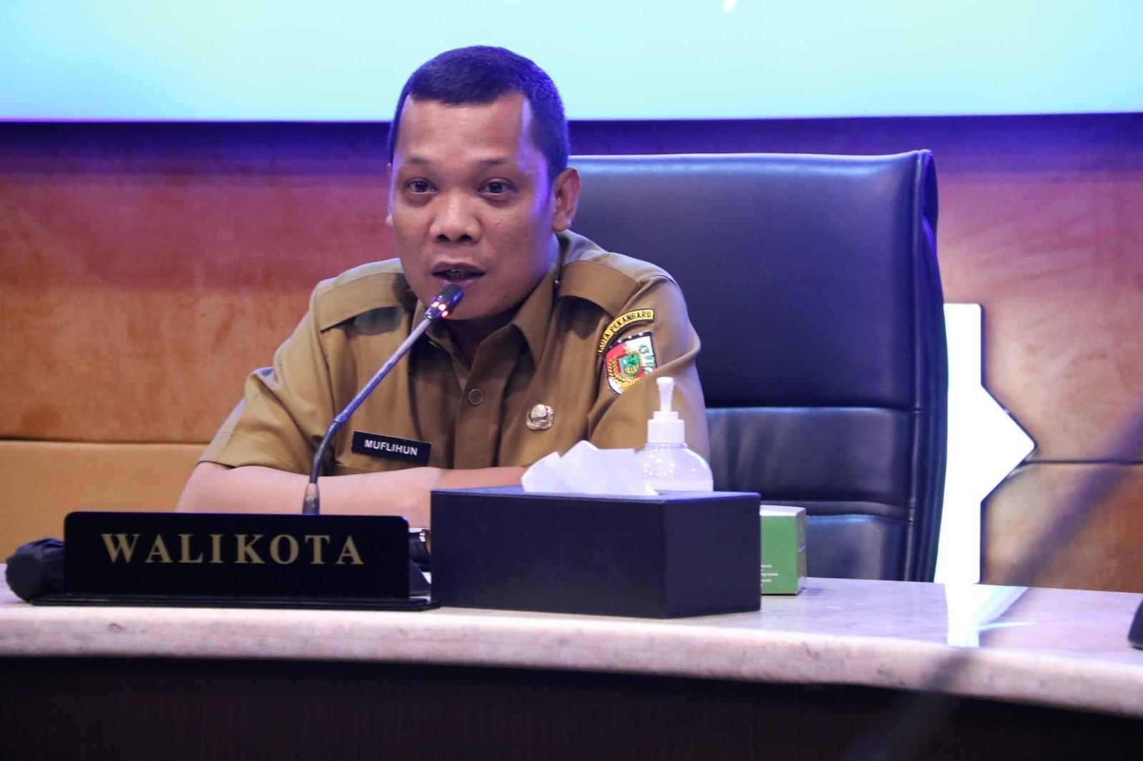 Pj Wali Kota Pekanbaru Perintahkan Para Camat Imbau Pemilik Ruko Sediakan Tong Sampah