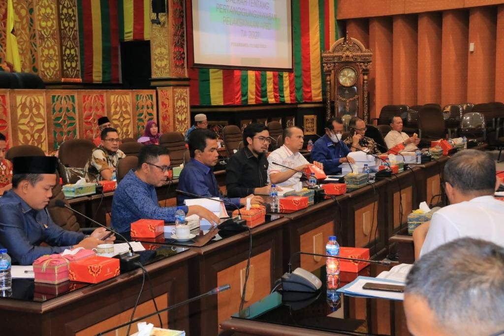 Sekdako Kupas LKPJ APBD 2021 dengan Banggar DPRD