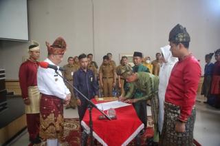 Bupati Adil Lantik Pejabat Eselon II, III dan IV