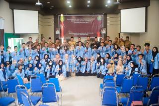 Bupati Meranti Lepas Mahasiswa Kukerta UNRI