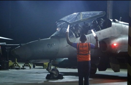 Pesawat Hawk 100/200 Rsn Pecah Ban, TNI AU Selidiki Insiden