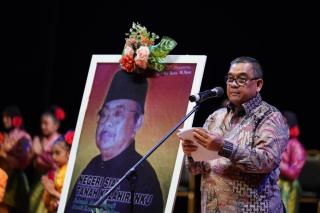 Wagubri Harap Generasi Muda Riau Tuangkan Pikiran Kedalam Buku