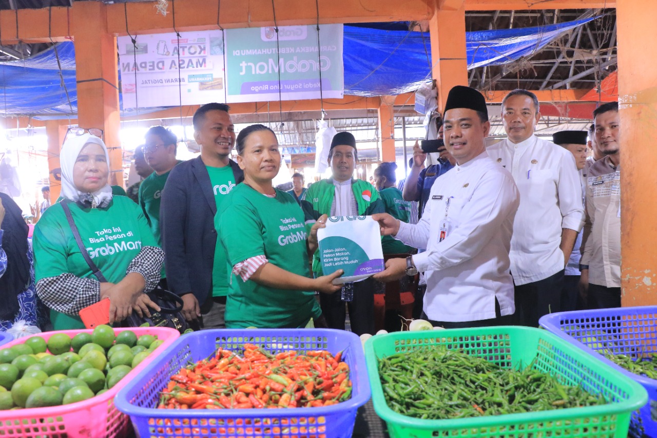 Kerjasama dengan Grab, Sekdako Pekanbaru: Berbelanja di Pasar Melalui Online