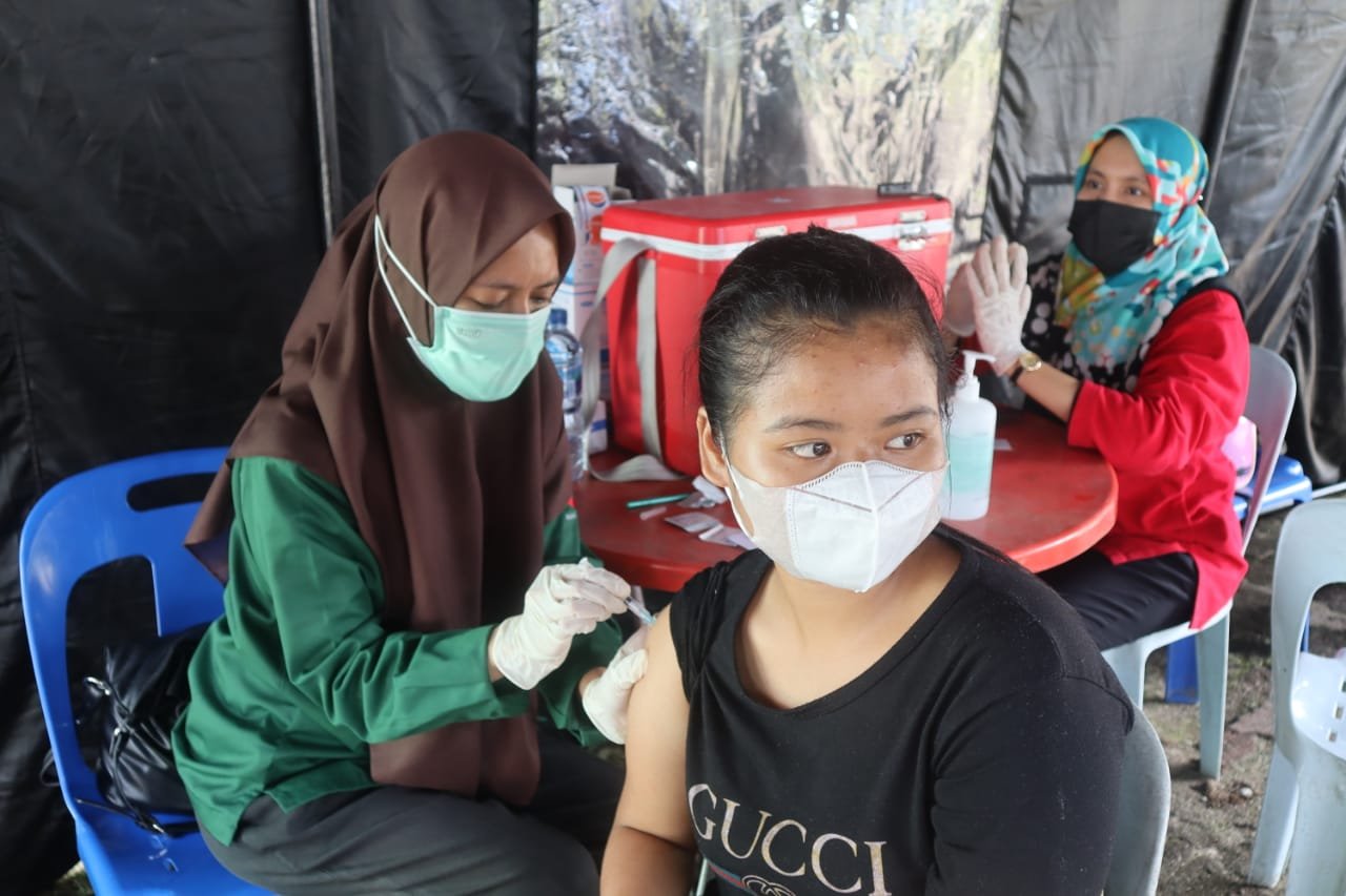 Capaian Vaksinasi II di Riau Capai 70,92 %