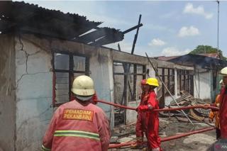 5 Unit Rumah di Tampan Hangus Terbakar