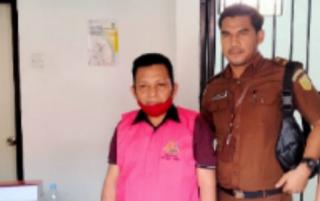 Jadi Tersangka Dugaan Penggelapan Pajak, Dirut PT UG Ditahan Kejari Inhu