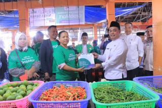 Kerjasama dengan Grab, Sekdako Pekanbaru: Berbelanja di Pasar Melalui Online
