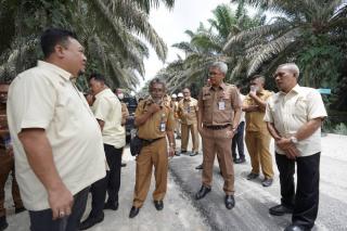 Jajaki Kerja Sama Bidang Infrastruktur, JKR Malaka Kunker ke Dinas PUPR Riau
