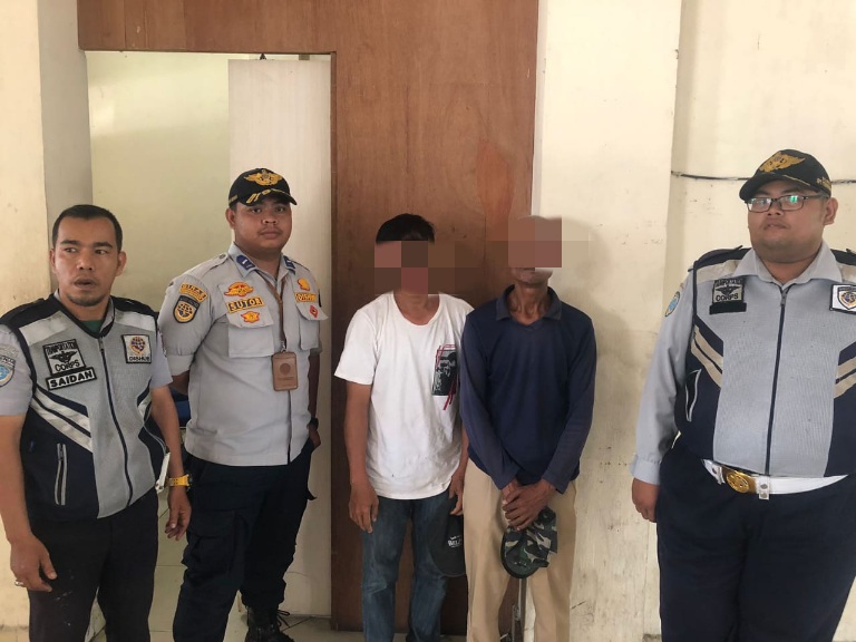 Pungut Tarif Parkir Tanpa Atribut, 2 Jukir Ilegal Diamankan Tim Gabungan Dishub dan PT YSM