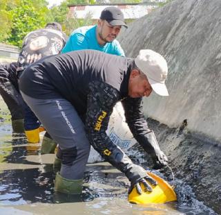 Sempena HUT Siak ke-23, Pemkab Siak Laksanakan Gotong Royong