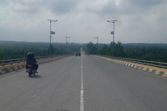 Hari ini Hujan Lebat Disertai Petir Bakal Mengguyur Sebagian Wilayah Riau