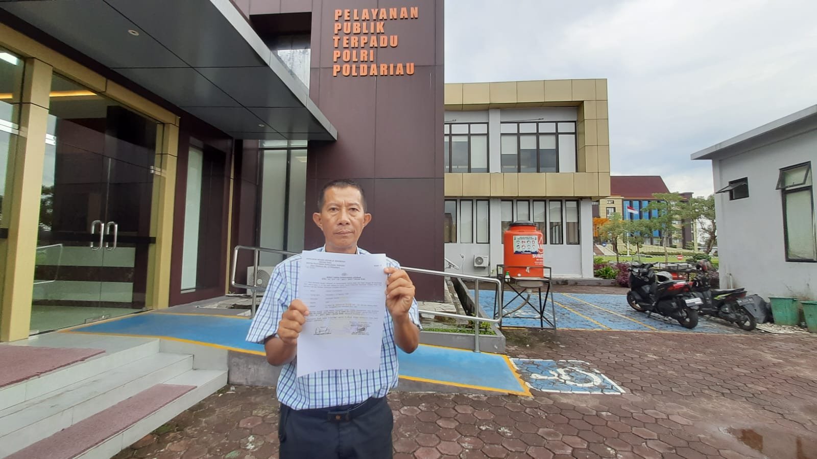 Dugaan Pemalsuan Tanda Tangan, Oknum Anggota DPRD Siak Dilaporkan ke Polda Riau