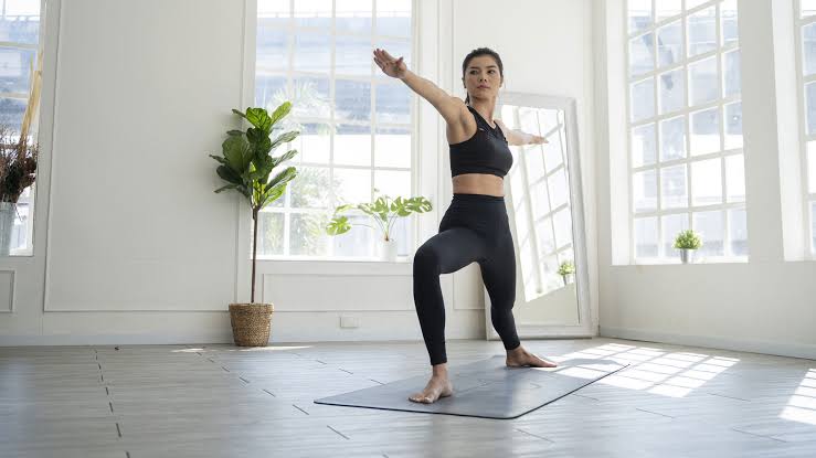 Yoga 15 Menit Sehari Solusi Jaga Metabolisme Tubuh