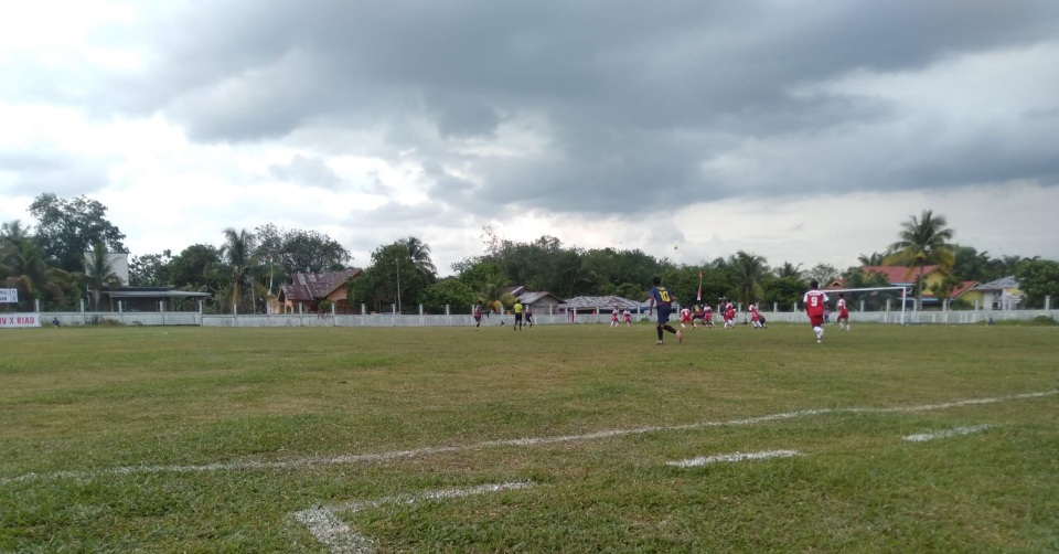 Babak Pertama Sepakbola Indragiri Hulu VS Pelalawan Imbang Tanpa Gol