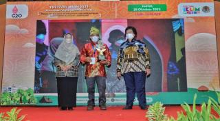Kampung Teluk Lancang Raih Penghargaan Proklim 2022 dari KLHK