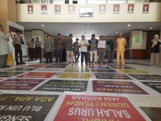 Protes Tunjangan Dipotong, Dosen UIN Suska Riau Demo Rektor