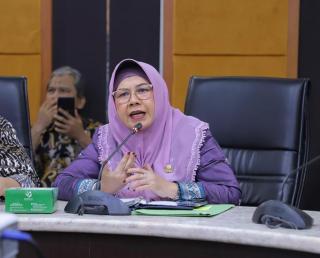 Pemko Pekanbaru akan Tuangkan Jumlah Armada Angkut Sampah di Dalam Kontrak DLHK