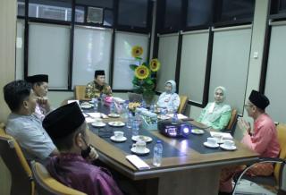 Bupati Rohul Kunjungi Dispersip Riau Bahas soal Tata Kelola Perpustakaan dan Kearsipan