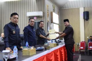 DPRD Kepulauan Meranti Gelar Rapat Paripurna Pandangan Fraksi RAPBD Tahun 2023