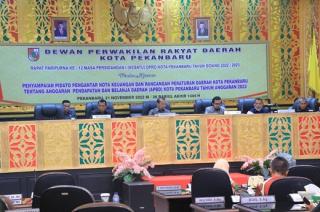 DPRD Pekanbaru Gelar Paripurna Penyampaian Pidato Pengantar Nota Keuangan dan Ranperda APBD 2023