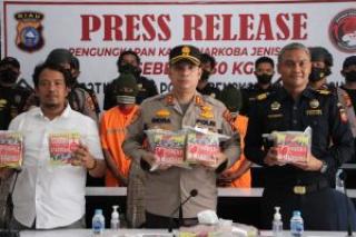 Polres Bengkalis Gagalkan Peredaran 30 Kg Sabu Jaringan Internasional