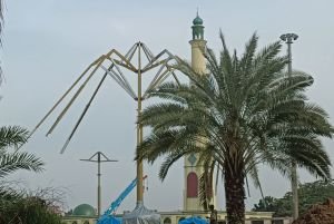 Begini Progres Proyek Payung Elektrik Masjid Raya Annur Provinsi Riau