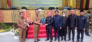 Perda Kota Pekanbaru Tentang Penyelenggaraan Kesejahteraan Sosial Resmi Disahkan