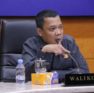Sanksi Tipiring bagi Pembuang Sampah Sembarangan Berlaku Januari