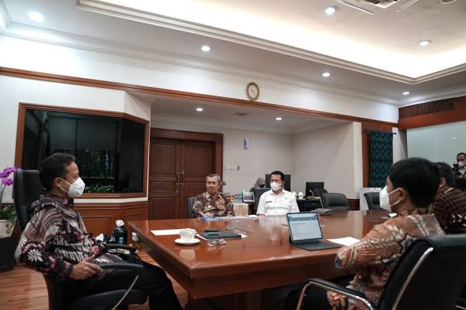 Gubri Temui Menkes, RS Pusat Otak dan Jantung di Riau Mulai Dibangun Tahun Ini
