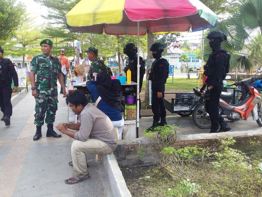 Patroli Gabungan Kamtibmas TNI-Polri, Sasar Penerapan Prokes di Kota Pekanbaru