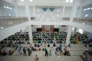 Berhasil Bangun Masjid Tanpa APBD, Gubri Usulkan Seresam sebagai Desa Berkomitmen Anti Korupsi