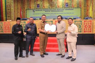 Perda Pengelolaan Air Limbah Domestik Pekanbaru Disahkan DPRD
