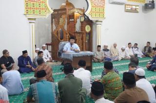 Bukhori Bangga Masjid di Kampungnya Didatangi Wakil Gubernur Riau