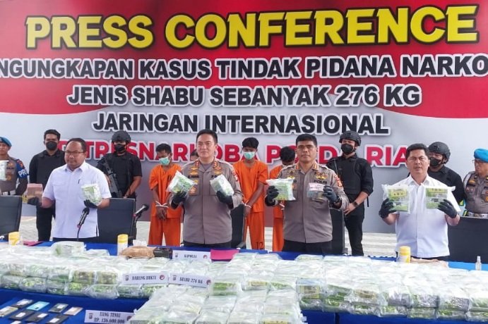 Polda Riau Gagalkan Peredaran 276 Kg Sabu Jaringan Internasional, Satu Pelaku Tewas