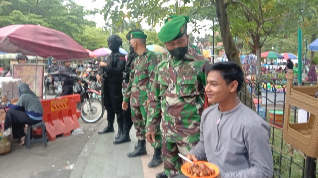 Bangun Sinegritas TNI-Polri, Jajaran Kodim 0301/Pekanbaru Patroli Gabungan