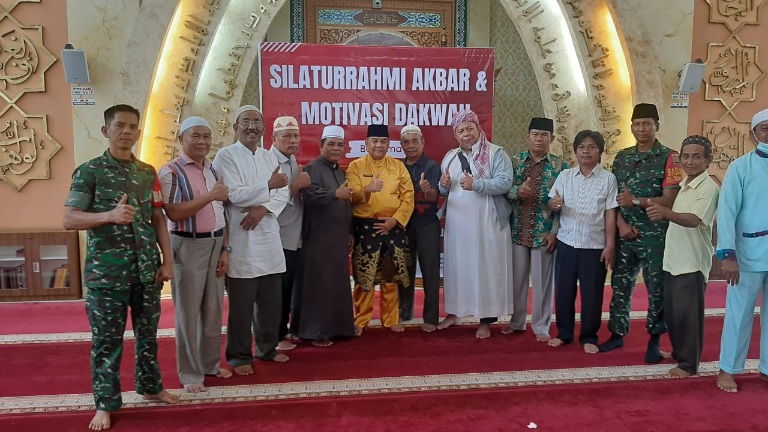 Babinsa Koramil 02 Monitoring Wagub Riau Safari Dakwah di Mesjid Gunung Merah