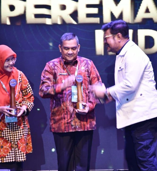 Gubernur Syamsuar Dianugerahi Penghargaan Dari Kementan Atas Komitmen Jalankan PSR