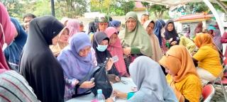 Jual Harga Distributor, Pasar Murah Disketapang Diserbu Warga Pekanbaru 
