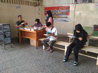 Babinsa Buka Perpustakaan Keliling di Kampung Pancasila
