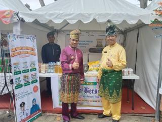 Pj Wali Kota Apresiasi Stand Bazar Pangan Disketapang di Arena MTQ Ke-55 Pekanbaru