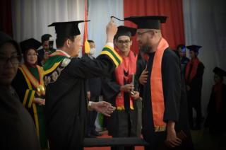 Unri Wisuda Perdana Program Profesi Insinyur Fakultas Teknik