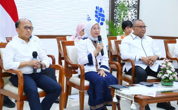 Menaker Terbitkan Edaran Pemberian THR Keagamaan Tahun 2023