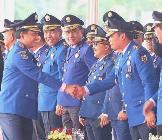 Apresiasi Semangat Petugas, Pj Wali Kota Pekanbaru Hadiri HUT Ke-104 Tahun Damkar di Jakarta