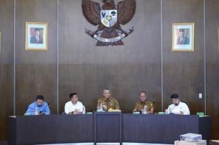 Asisten II Setdaprov Riau Dorong Kabupaten/Kota Gelar Operasi Pasar Murah Sebelum Puasa