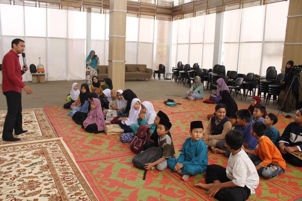 Diikuti Anak-anak Usia 8 sampai 15 Tahun, Dipersip Riau Gelar Pesantren Kilat 