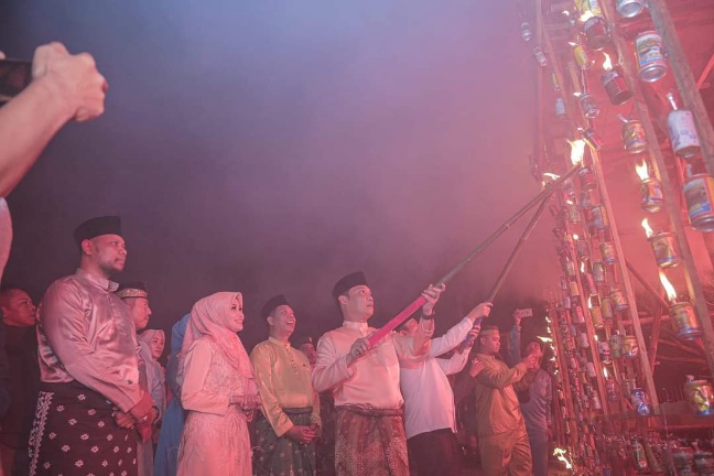 Buka Festival Lampu Colok, Muflihun Ajak Ambil Nilai Gotong Royong Bangun Kota